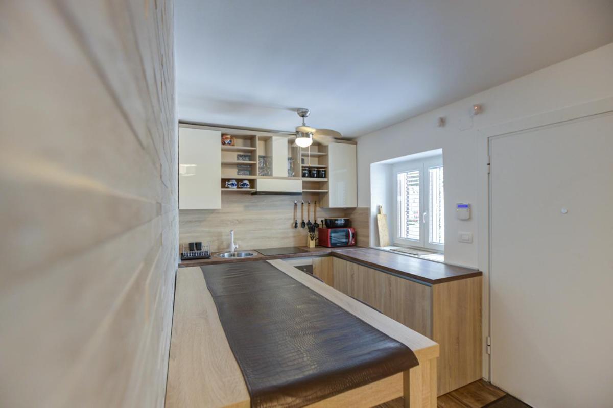 Cvrk Family House Novi Vinodolski Eksteriør billede