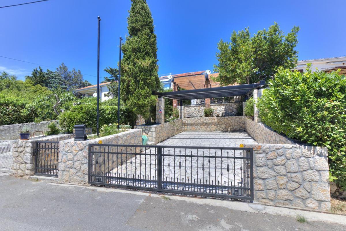 Cvrk Family House Novi Vinodolski Eksteriør billede